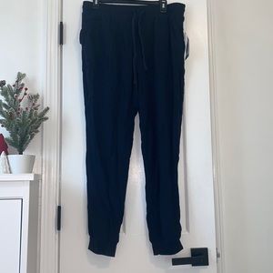 NWT Splendid Women’s Sweatpants (Size: XL)